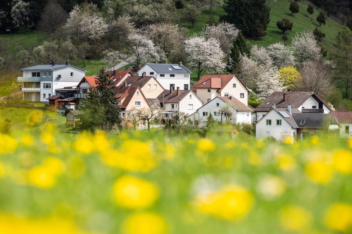 Grundsteuer explodiert: Millionen Bürger sind betroffen, während Kommunen um finanzielle Ressourcen kämpfen. Die Situation in NRW ist besonders brisant.