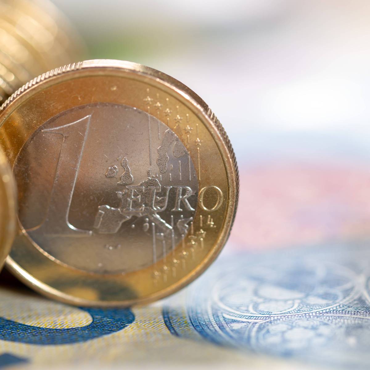 Wertvolle 1-Euro-Münzen: Wer SIE besitzt, ist reich – doch Experte