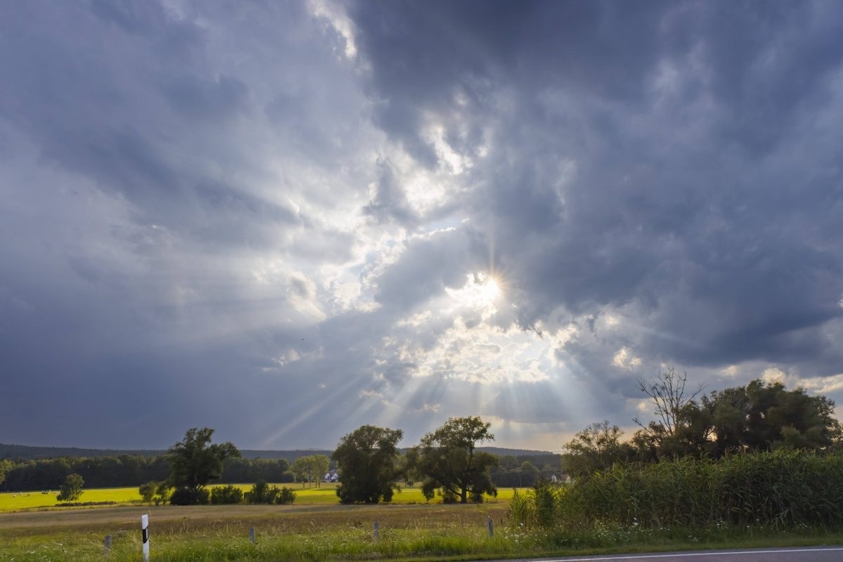 Wetter In NRW: Experte Von Prognose Völlig Baff - "Die Machen Es ...