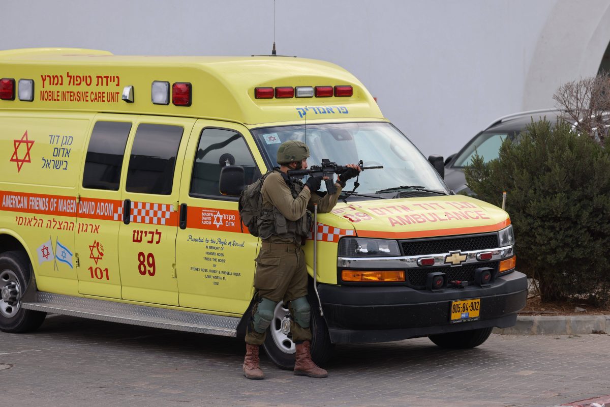 Hunderte Tote, tausende Verletzte im Krieg in Israel. SanitÃ¤ter spricht jetzt von seinen Erfahrungen.