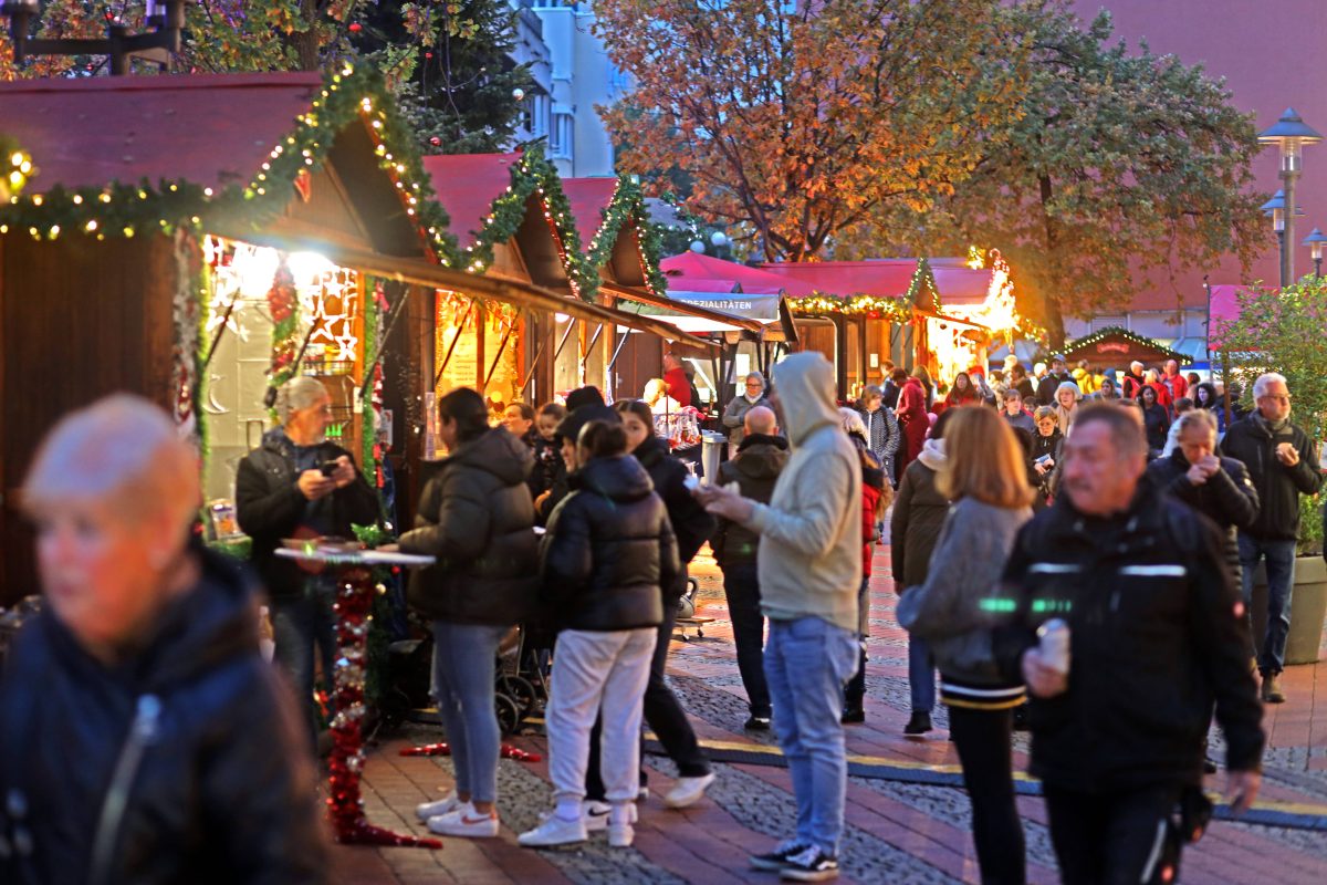 Weihnachtsmarkt in Essen. Für manche Bürgergeld-Empfänger zu teuer.