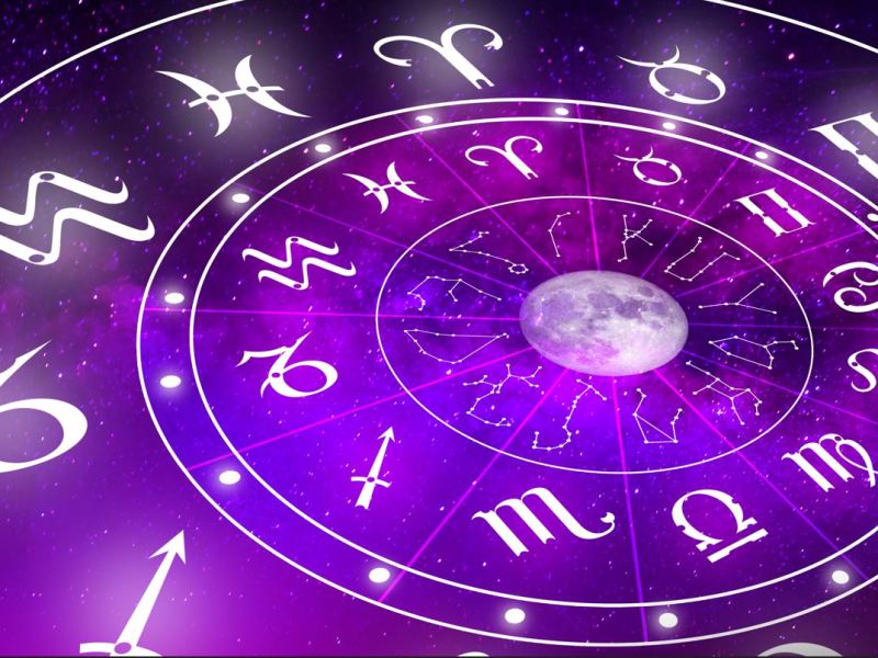 Jahres-Horoskop 2024: Was Waagen im neuen Jahr unbedingt beachten müssen