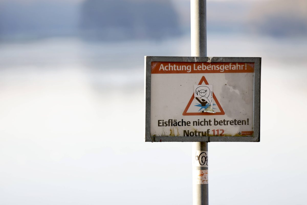 NRW: Eis-Drama – Kinder plötzlich unter Wasser! Feuerwehr mit dringendem Appell