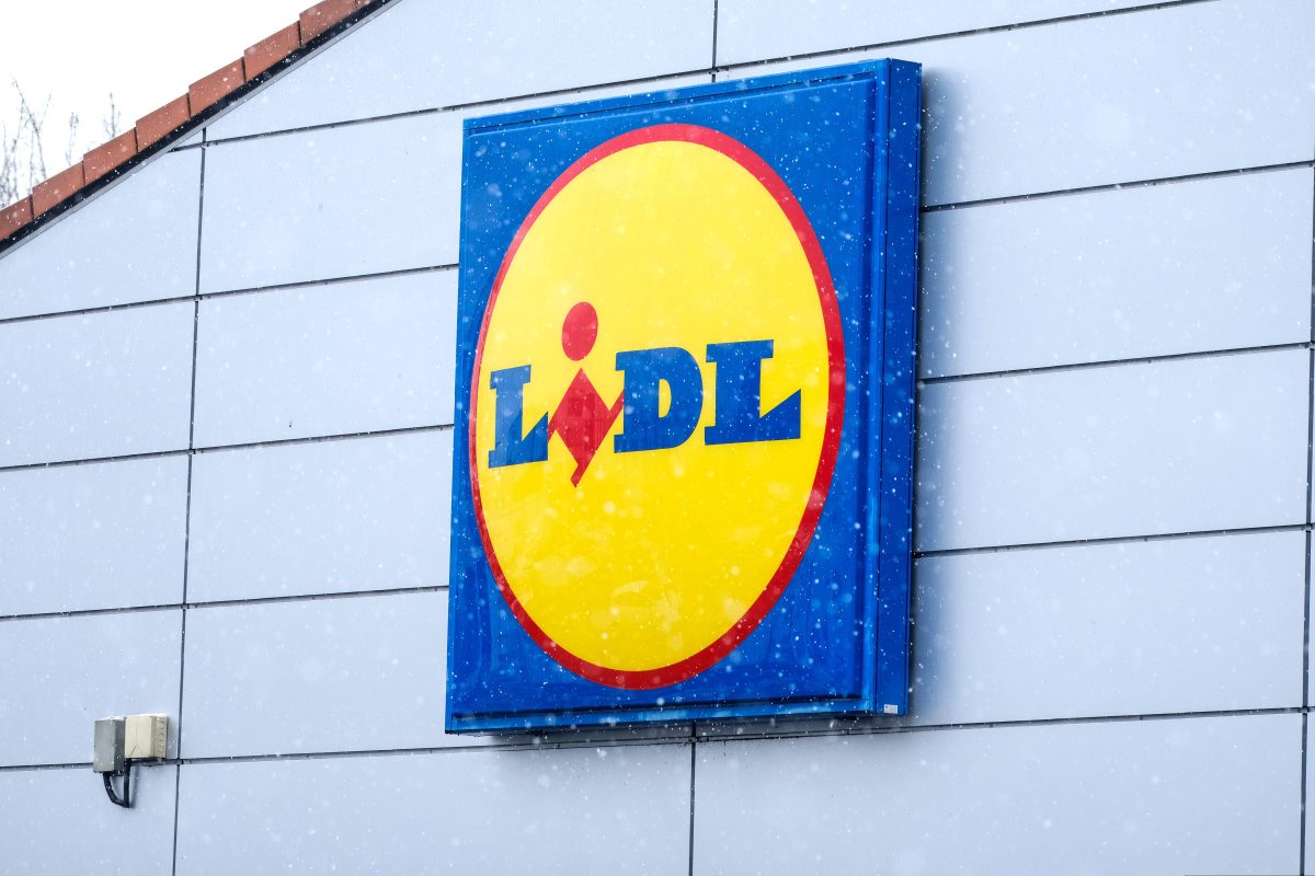 Rentner muss nach Einkauf bei Lidl eine Strafe zahlen.