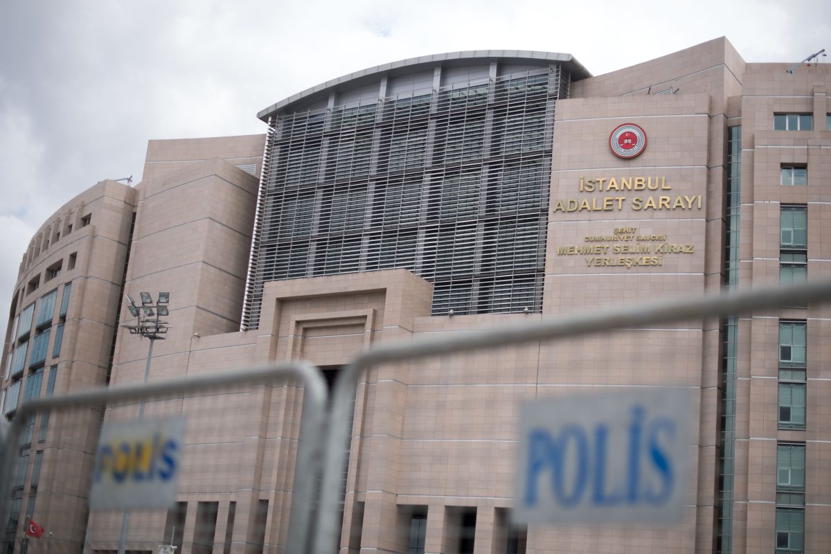 Türkei: Anschlag auf Gerichtsgebäude ++ Tote und Verletzte ++ „Massaker“ geplant?