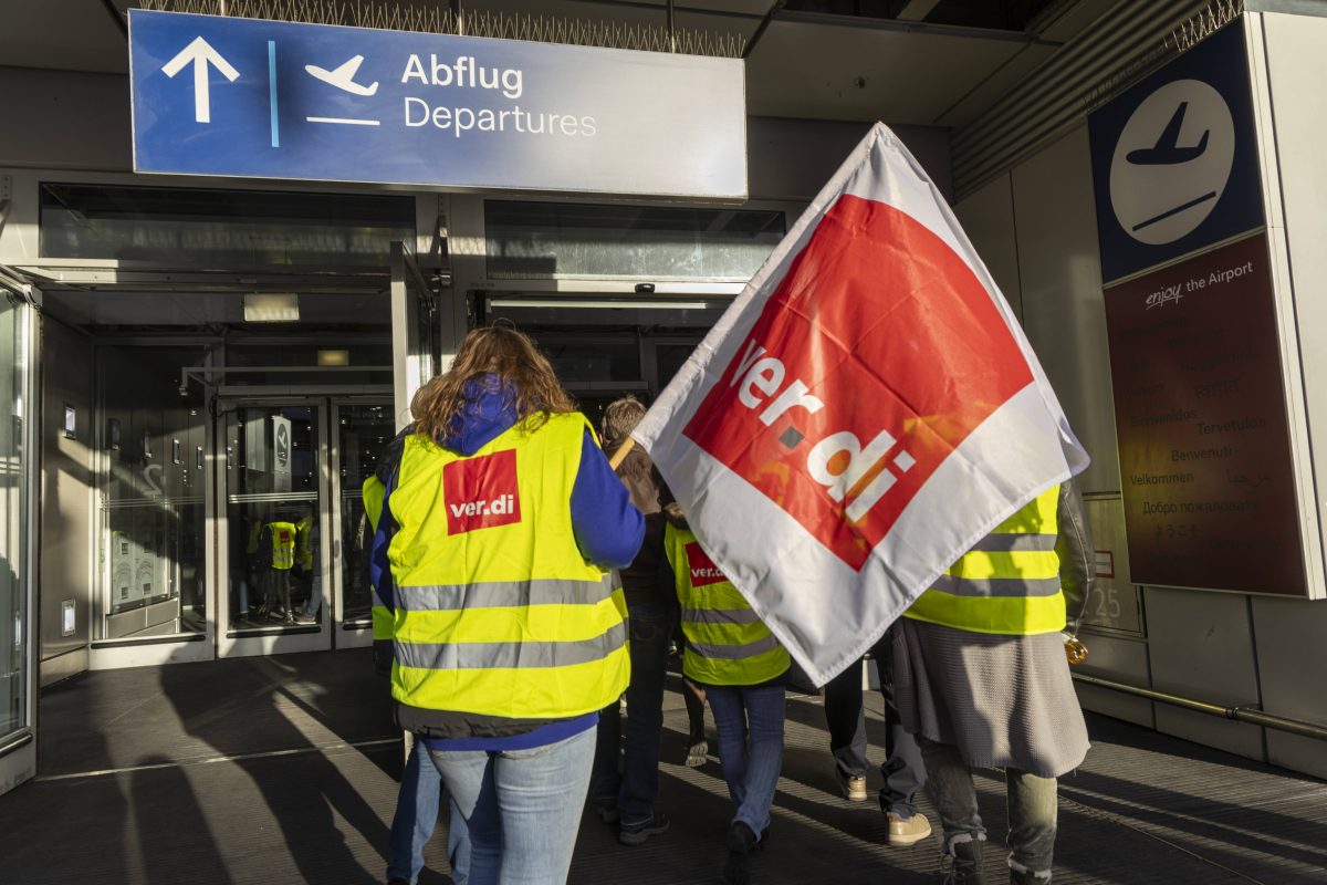 Flughafen Düsseldorf: Nächster Streik-Hammer! Kommt es nun zu zahlreichen Flug-Ausfällen?