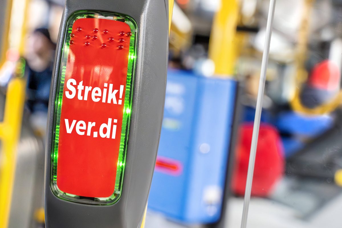 ÖPNV-Streik In NRW: Busse Und Bahnen Stehen Erneut Still – Zwei Tage ...