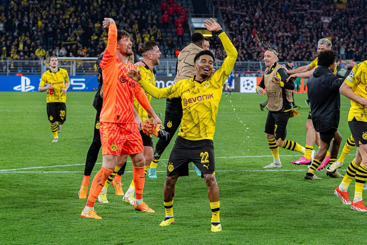 Borussia Dortmund: Vater von BVB-Star lässt aufhorchen – „Arbeiten daran, dass er bleibt“