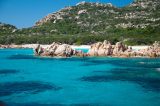 Urlaub auf Sardinien: Deswegen gibt es jetzt Wirbel um die rosa Strände.