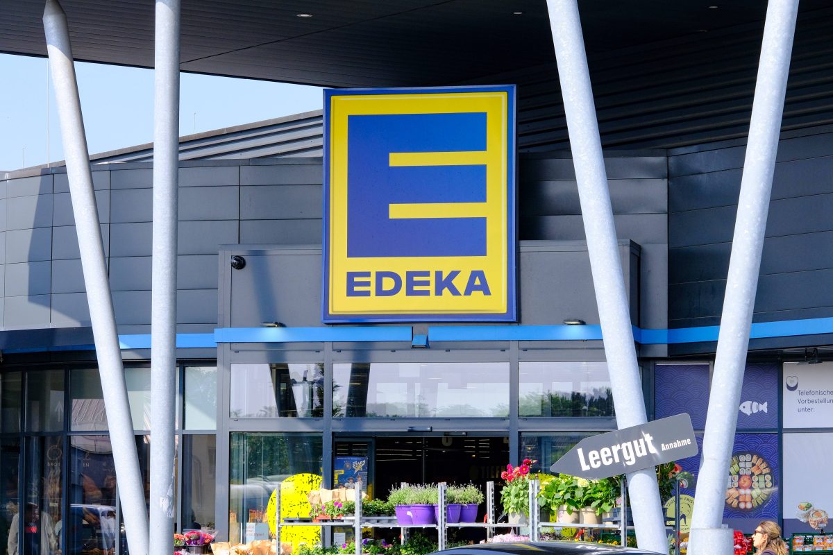 Edeka: Kunden sind von diesem Hammer-Preis in der Obstabteilung schockiert.