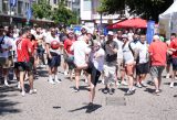 England - Slowenien: Fans schießen mit diesem Spiel den Vogel ab.