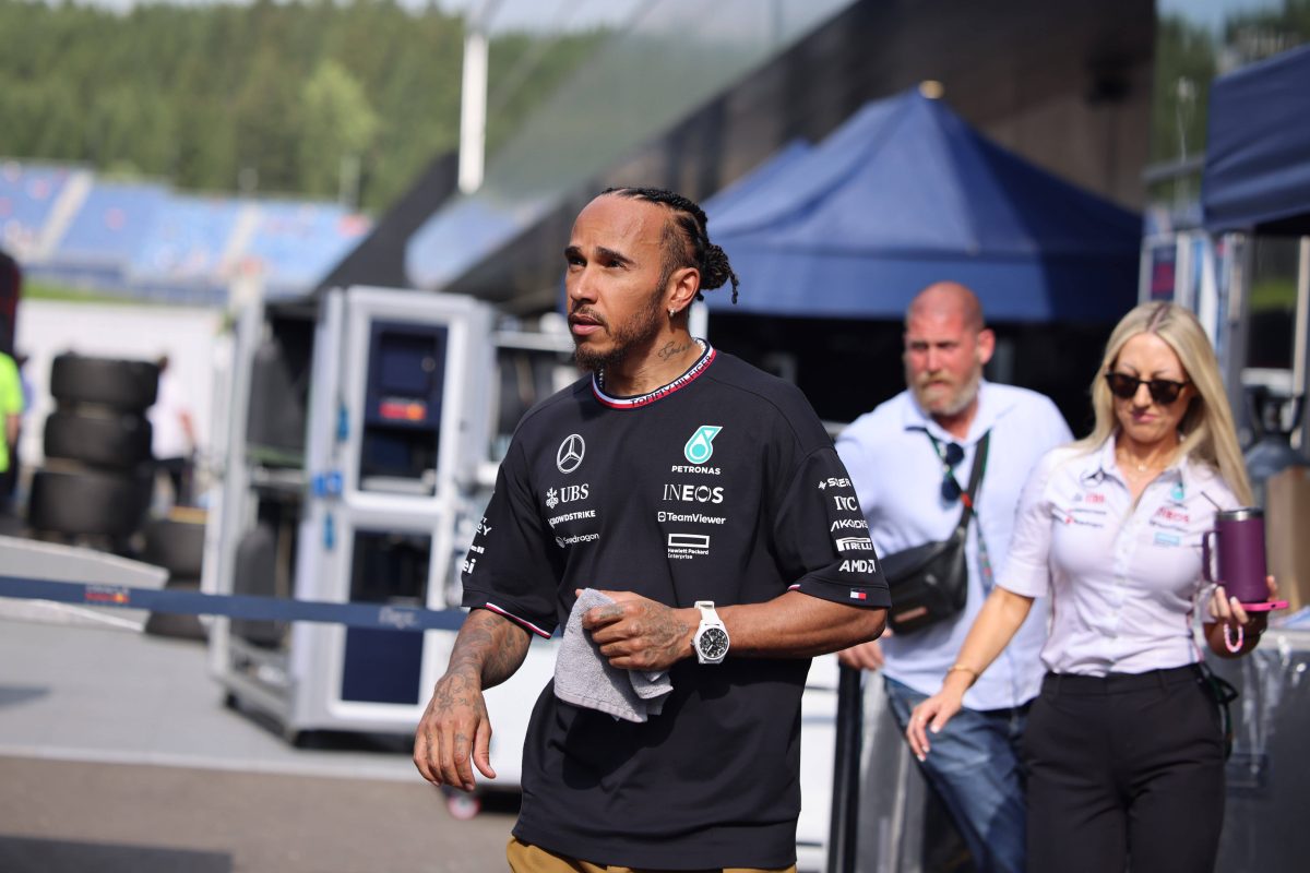 Formel 1: Lewis Hamilton haut auf den Tisch – und spricht dabei jedem Fan aus der Seele