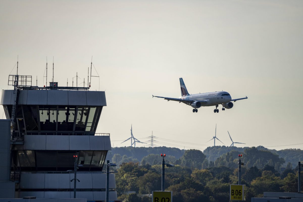 Flughafen Düsseldorf: Frau gibt Auto bei Park-Service ab – was dann ans Licht kommt, ist erschütternd