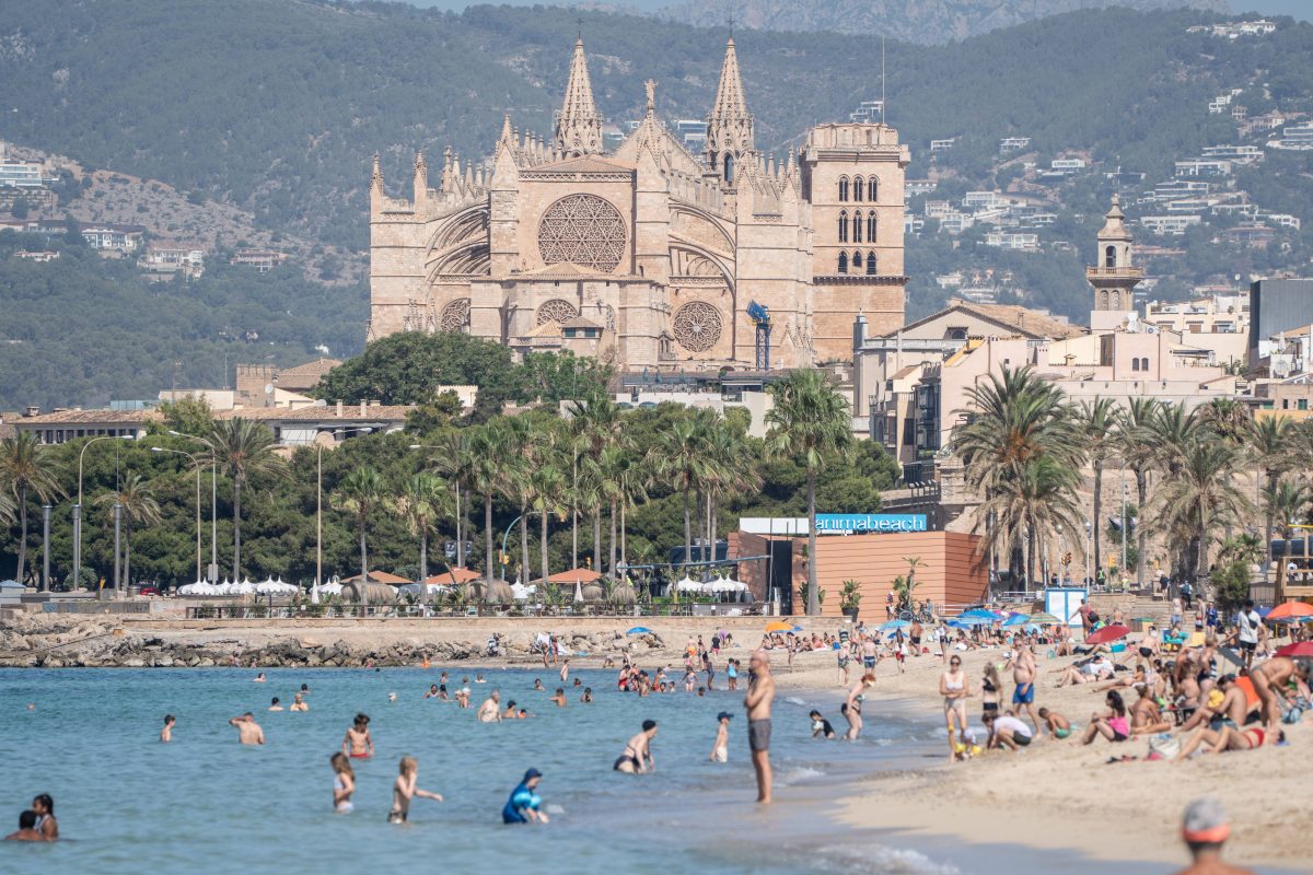 Für viele Menschen gehört ein Urlaub auf Mallorca zur fixen Jahresplanung.