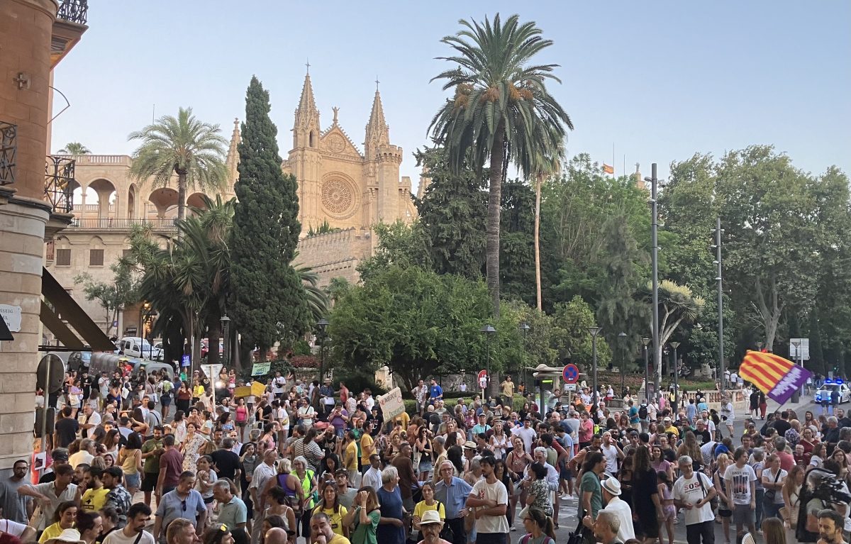 Am Sonntag (19. Juli) fand eine Großdemonstration gegen den Massentourismus aus Mallorca statt.