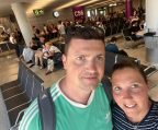 Flughafen Mallorca: Michael und Saskia Richter warten auf ihr Flugzeug nach Dortmund.