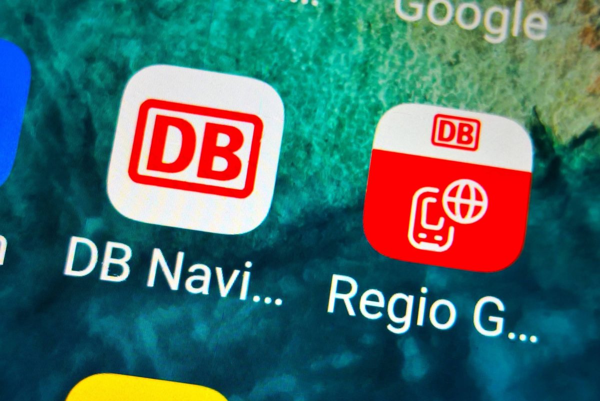 Deutsche Bahn: Kunde stinksauer wegen falscher Auskunft! „Wann gilt das denn?“