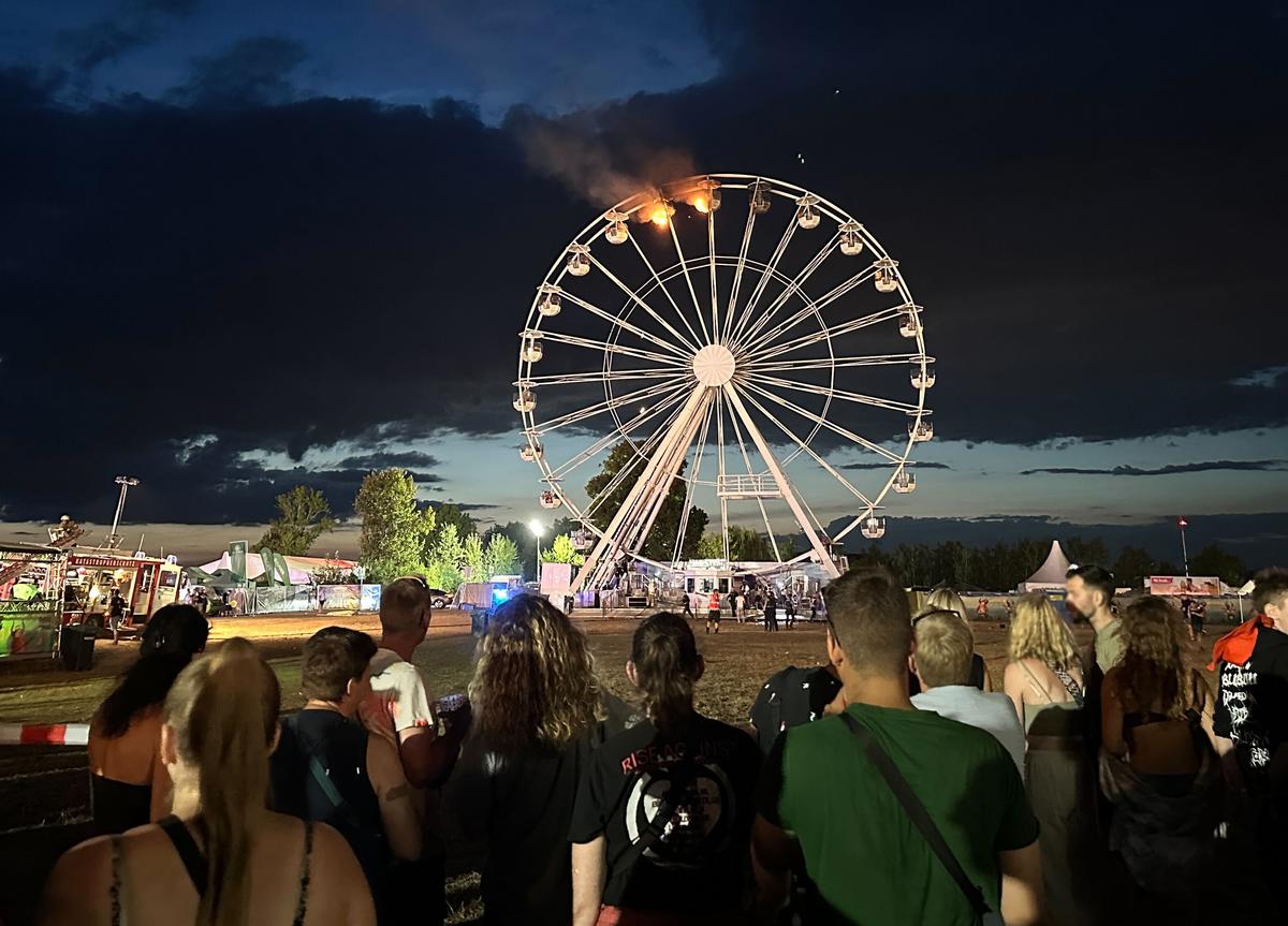 Feuer im Riesenrad auf dem Highfield Festival in Leipzig