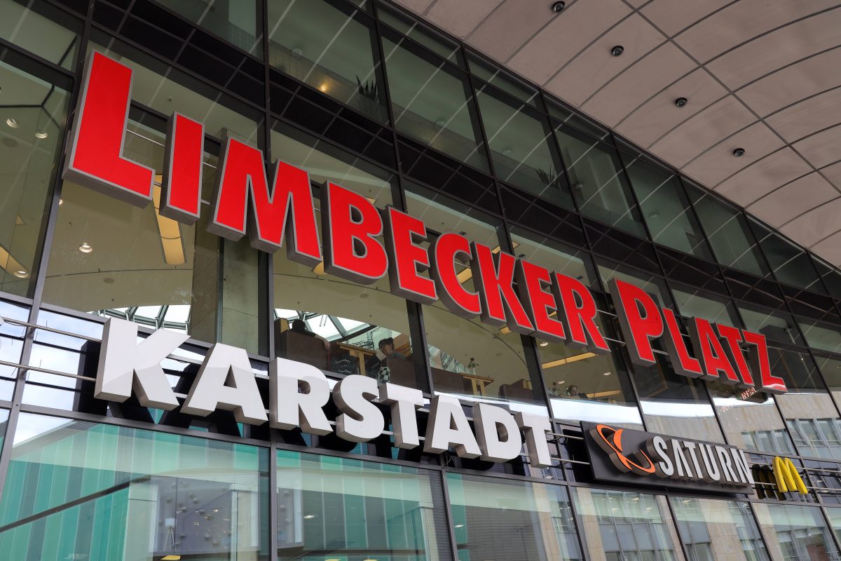 Limbecker Platz in Essen: Insolvenz-Hammer trifft beliebtes Geschäft – was kommt auf Kunden zu?