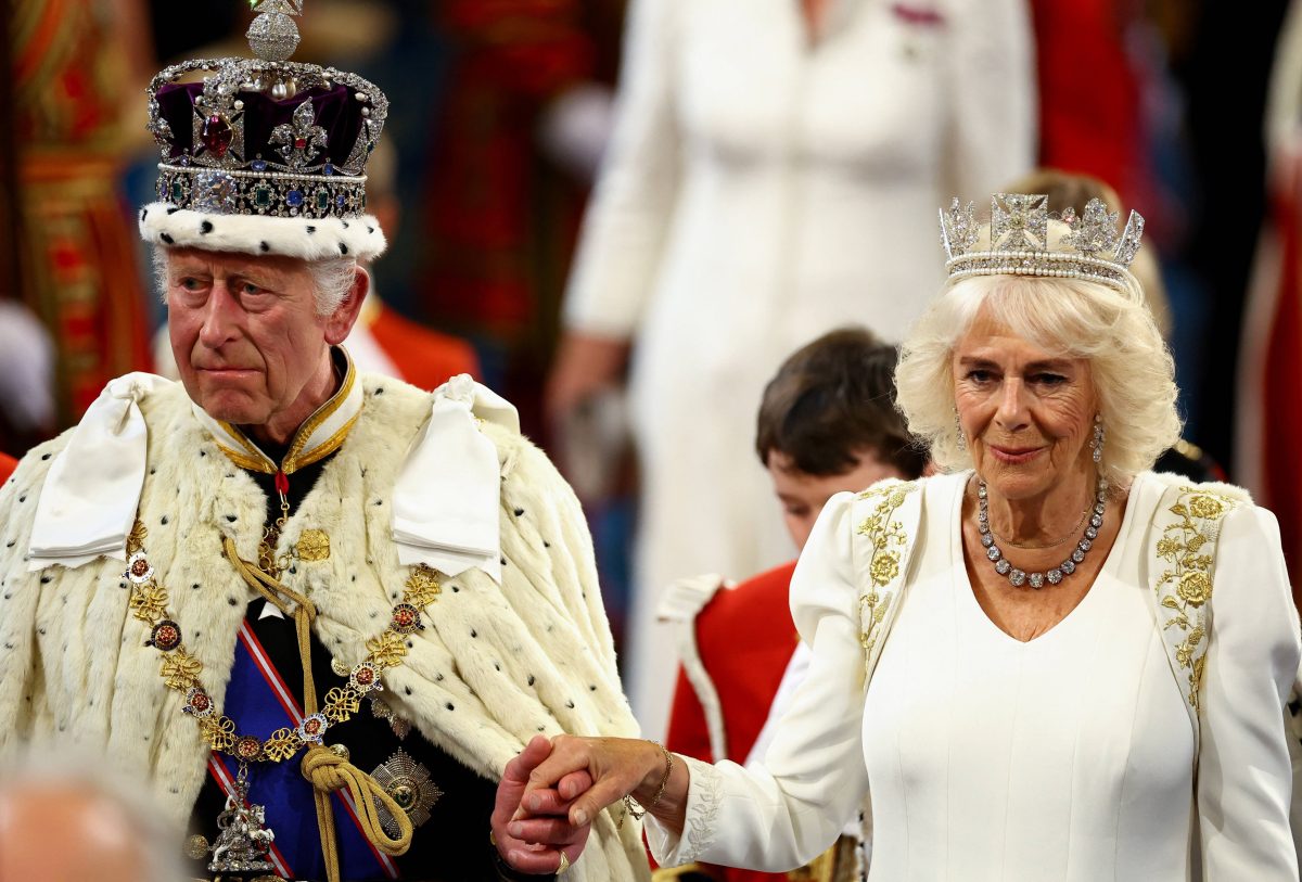 Übernimmt sich König Charles III.? Die Sorgen um den Monarchen wachsen, während Bedenken um seine Gesundheit immer lauter werden...