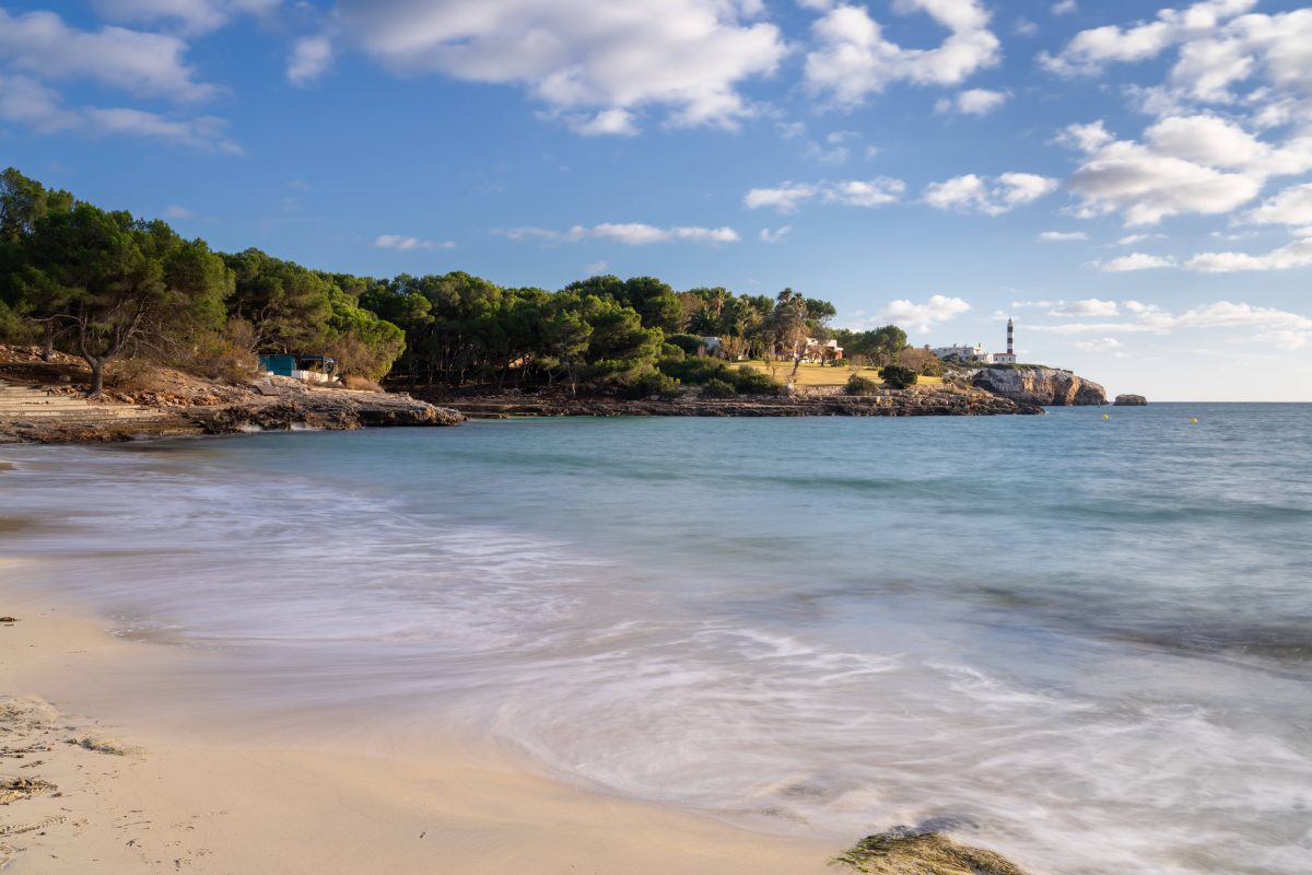 Mallorca: Neues Verbot an beliebtem Strand – Besucher müssen jetzt stark sein