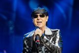 Die Scorpions sind mit ihrem Album „Love At First Sting“ auf Welttournee. Doch jetzt muss die Band ihre Deutschland-Konzerte absagen...