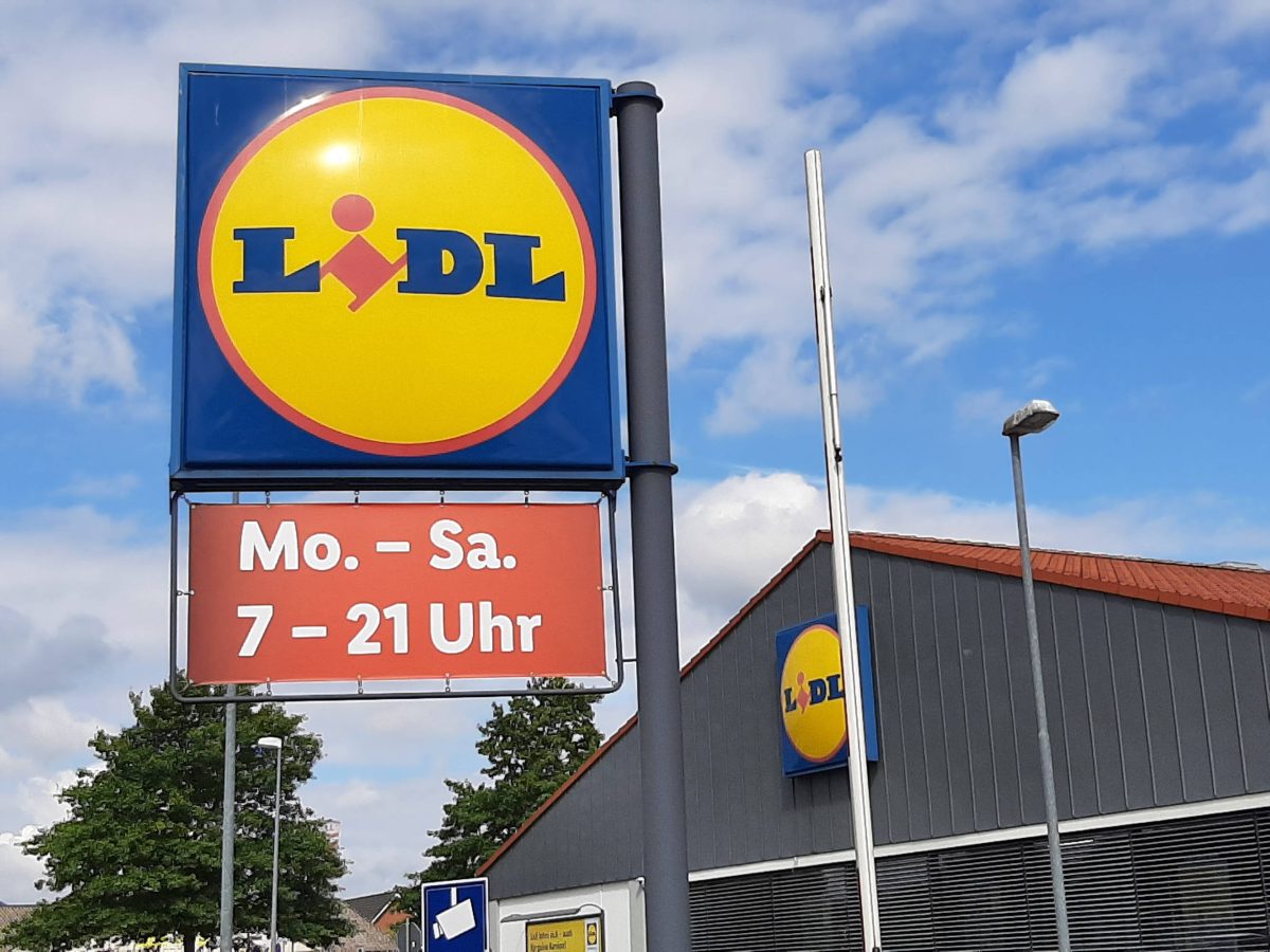 Lidl sorgt mit Produkten für Aufsehen – deutsche Filialen kassieren fiesen Seitenhieb! „Unverschämt“