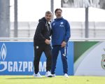 Das wäre ein echter Hammer! Ein ehemaliger Schalke-Trainer wird vermehrt mit einer Rückkehr in die Bundesliga in Verbindung gebracht.