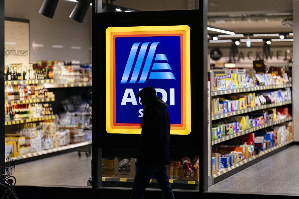 Ein Aldi-Mitarbeiter packt über den Druck bei der Arbeit aus!