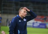 Jakob Fimpel soll den FC Schalke 04 kurzfristig zurück in die Erfolgsspur bringen. Dabei wird vor allem eine Entscheidung richtungsweisend.