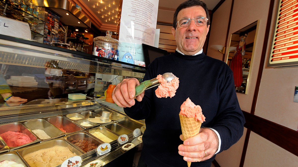 Inhaber der Eisdiele Rizzardini in Mülheim