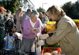 Dortmund: Rentnerin muss trotz 34 Jahre Arbeit zur Tafel.