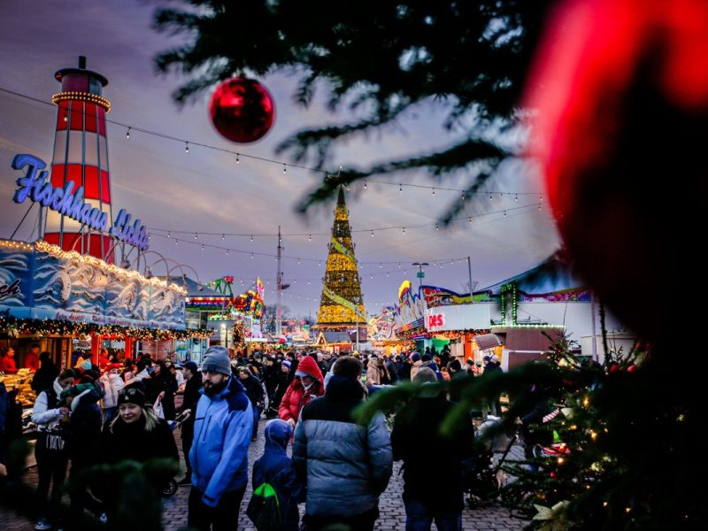 Cranger Weihnachtszauber eröffnet – kurz danach muss der Veranstalter reagieren