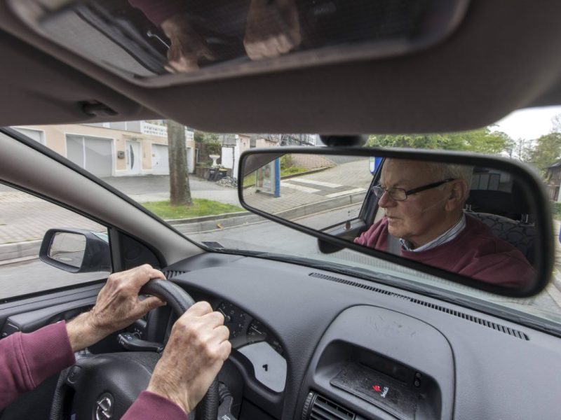 Führerschein-Entzug bei Rentnern – jetzt kommt der Fahrerlaubnis-TÜV