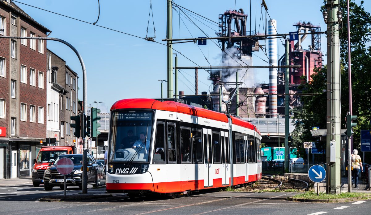 StraÃŸenbahn in Duisburg