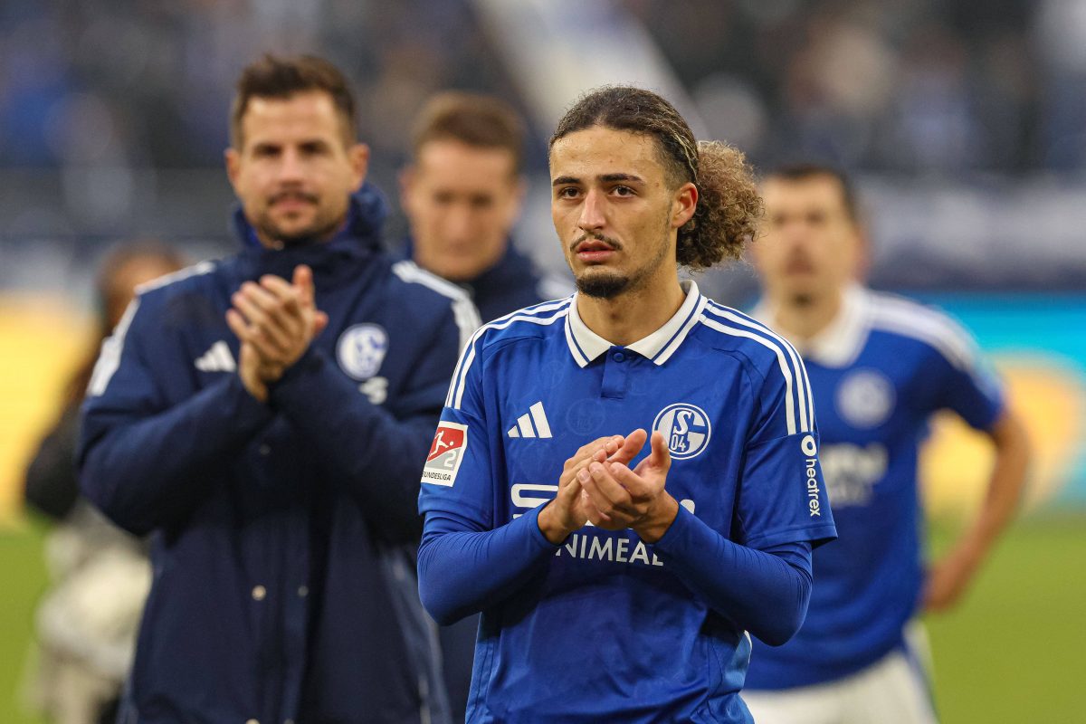 Taylan Bulut entwickelt sich immer mehr zu einem echten Leistungsträger für den FC Schalke 04. Doch steht bereits ein Abgang für ihn im Raum?