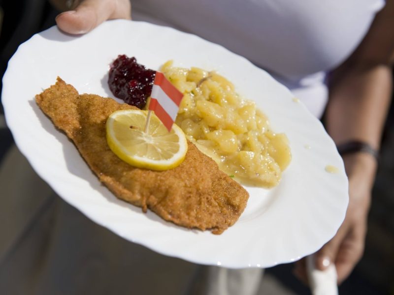 Ruhrgebiet: Restaurant feiert Neueröffnung – irre, was HIER jetzt ein Schnitzel kostet