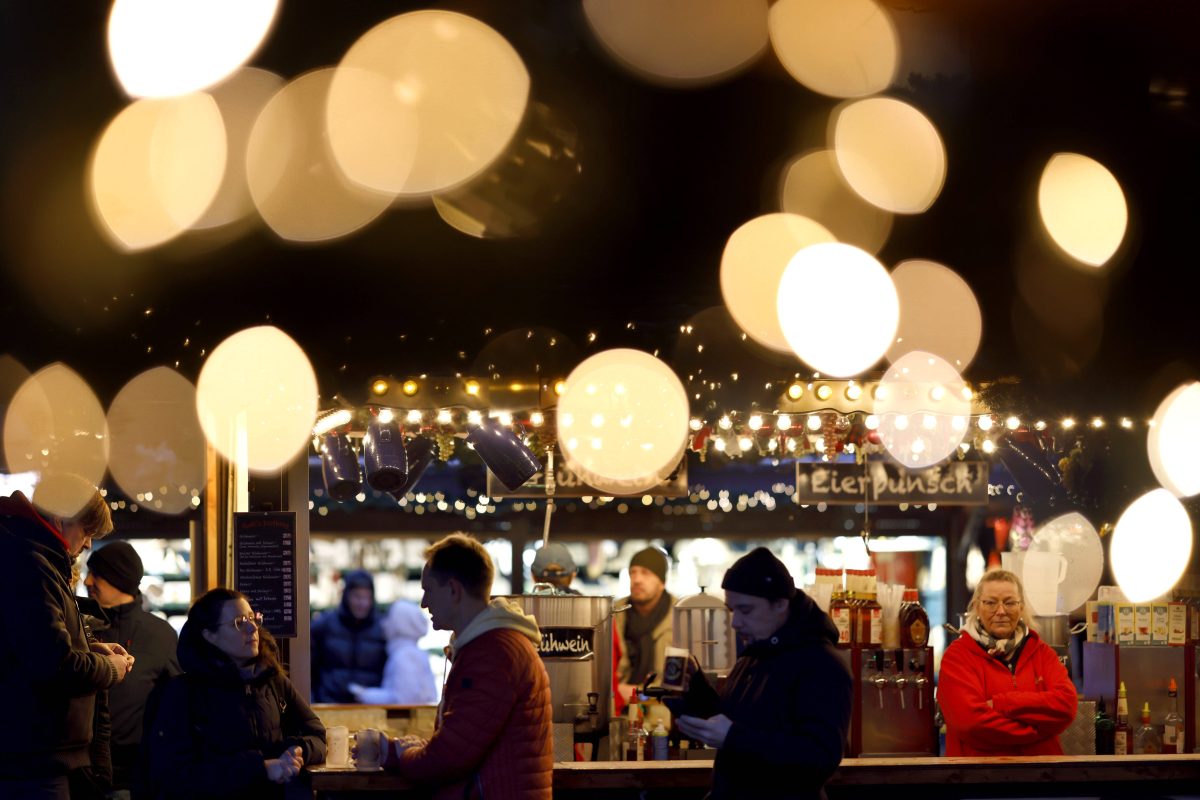 Weihnachtsmarkt Symbolbild