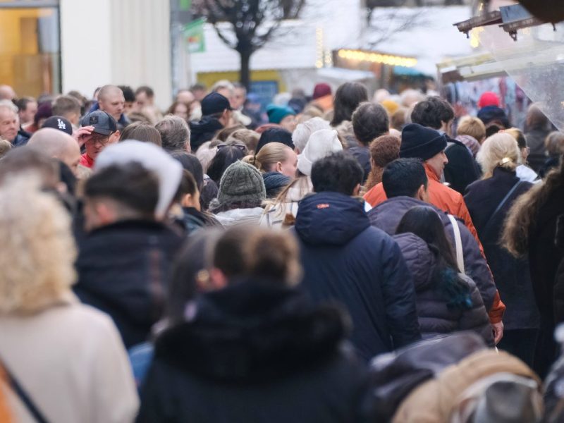 Weihnachtsmarkt Düsseldorf: Kurz vor dem Start geht die Nachricht um – Besucher schauen ganz genau hin