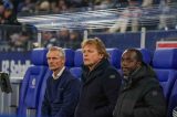 Schalke 04 muss und möchte im kommenden Winter-Transferfenster aufrüsten. Vor allem Kaderplaner Ben Manga steht nun enorm unter Druck.