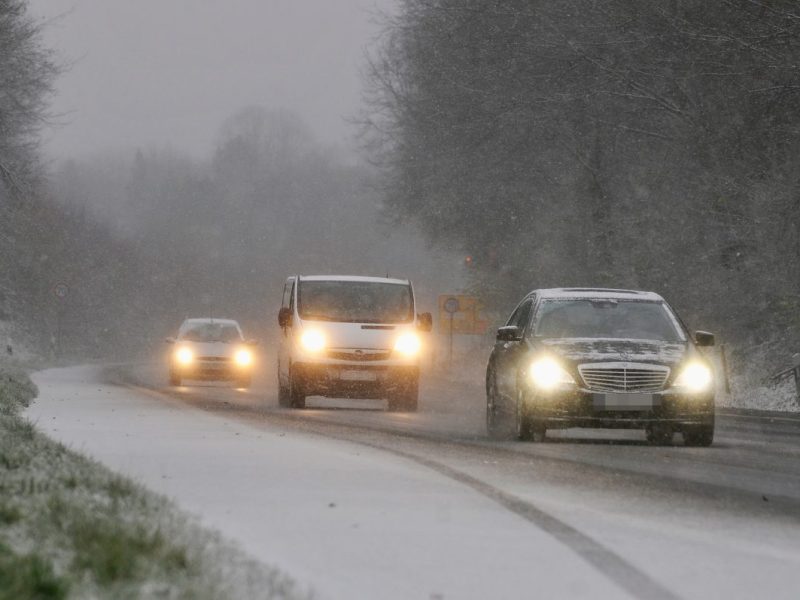 Wetter in NRW rauscht komplett ab – plötzlich kracht es gewaltig!