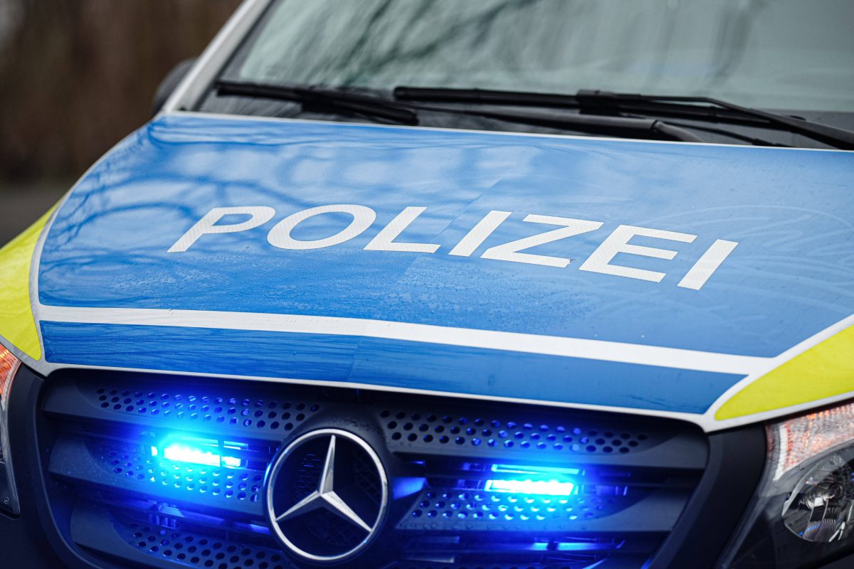 Polizeiauto mit Blaulicht