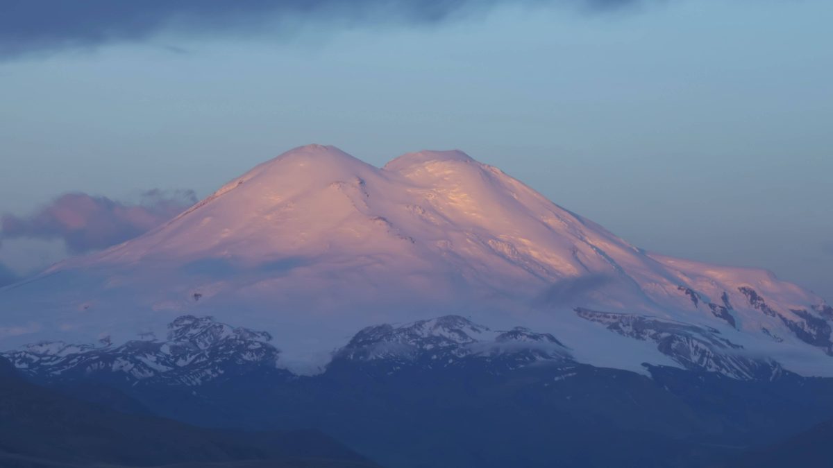 Hoechste Berge Europas-Elbrus.