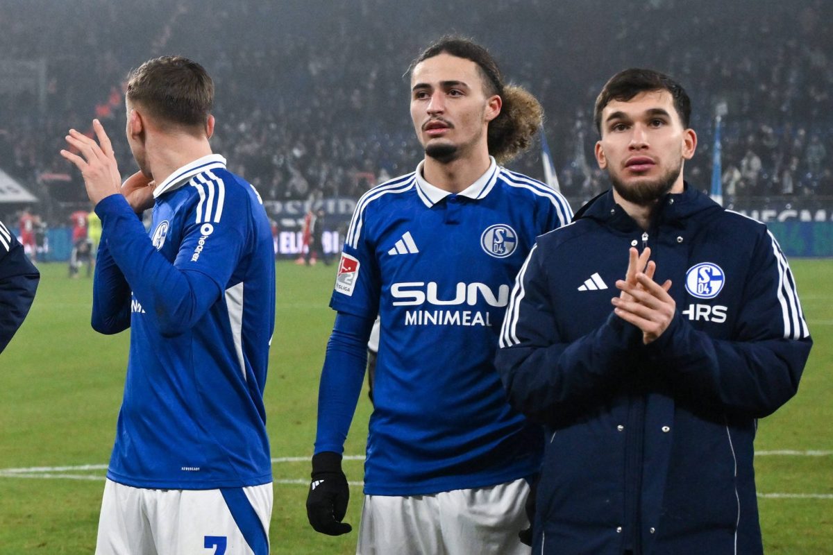 Beim FC Schalke 04 wächst auf der rechten Seite etwas zusammen.