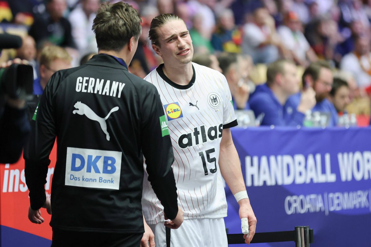 Im Auftaktspiel des DHB-Teams bei der Handball-WM 2025 hat sich Starspieler Juri Knorr verletzt. Droht nun tatsächlich der Ausfall?