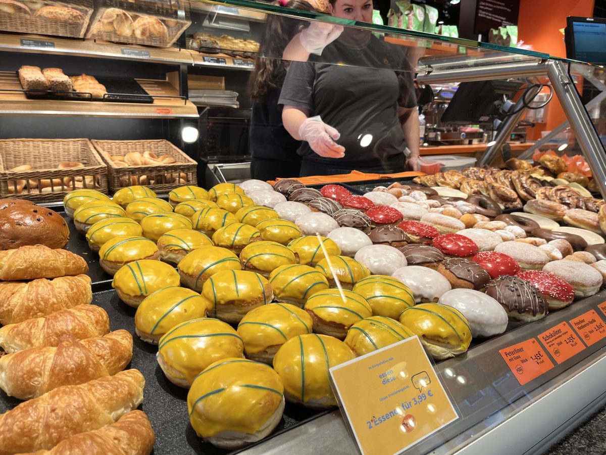 Kult-Bäckerei in Essen: Neuer „Essener“ bringt Kunden aus der Fassung – „Der Preis ist wohl ein Scherz“