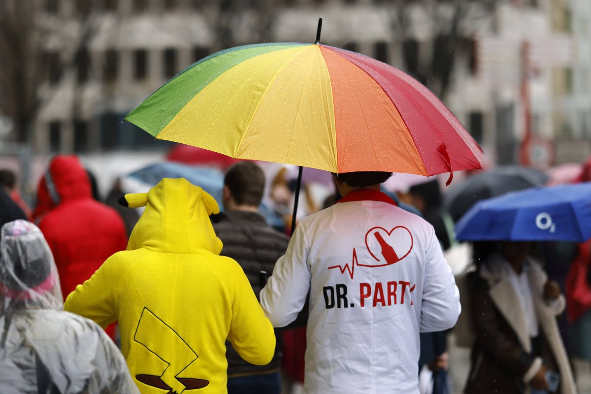 Wetter in NRW: Karneval „geht’s richtig rund“ – jetzt herrscht üble Gewissheit