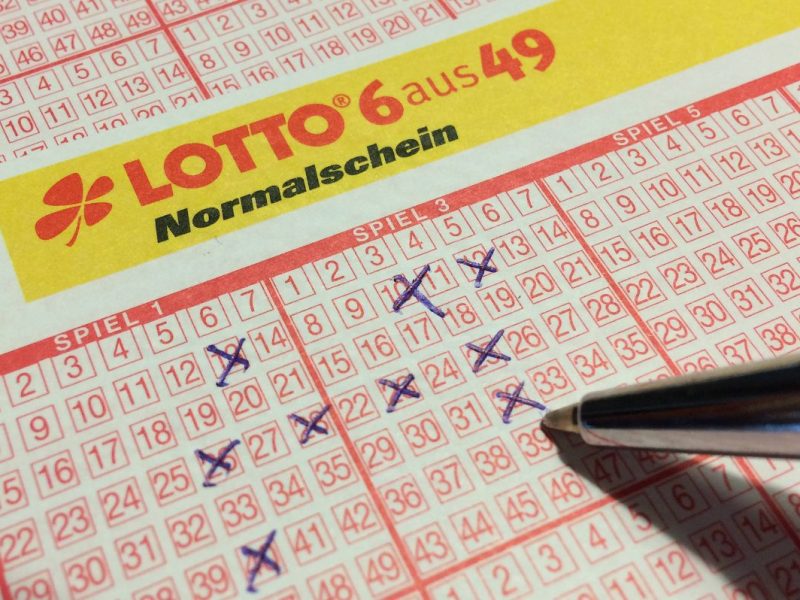 Lotto: Kreditkarten-Diebe knacken Jackpot â€“ was ihr Opfer dann macht, ist nicht zu fassen