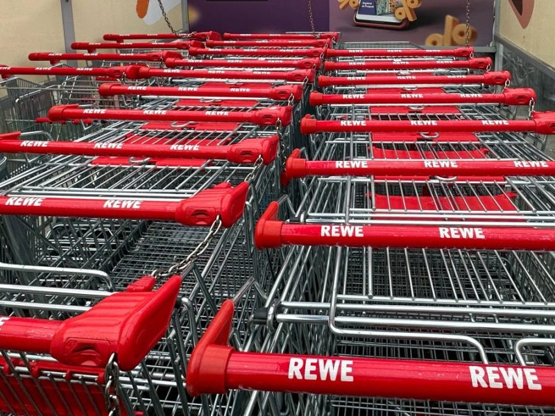 Rewe, Aldi und Co. greifen zu Einkaufswagen-Trick â€“ Kunden merken es nicht!