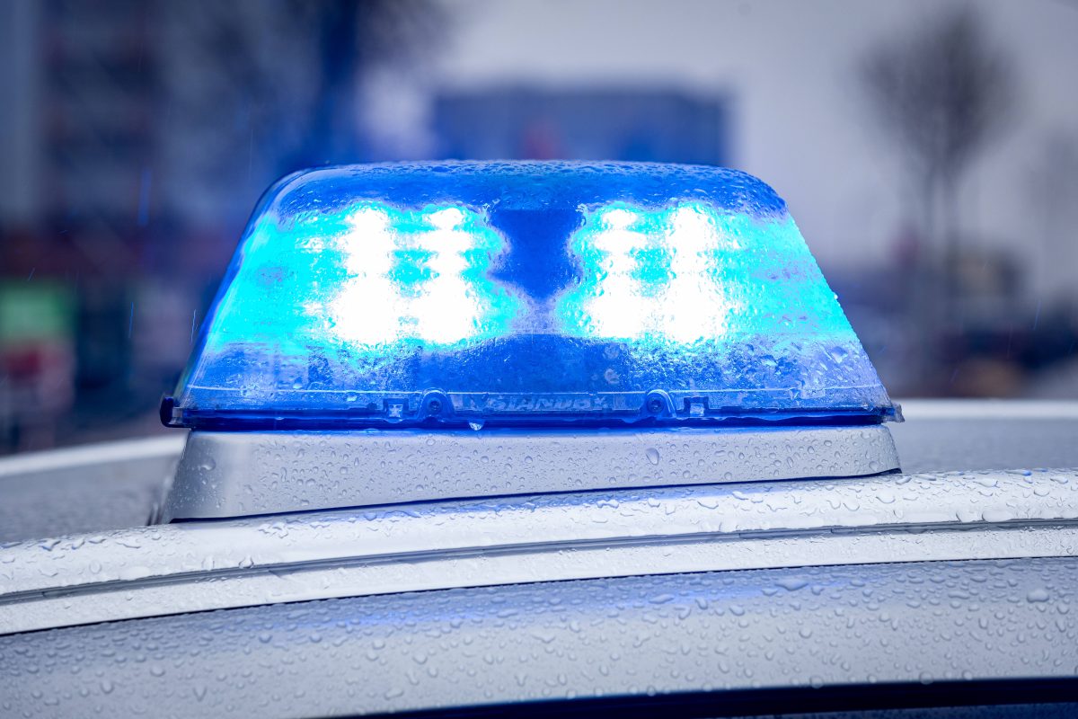 NRW: 20-Jähriger liegt tot in Wohnung – Polizei mit grausamem Verdacht